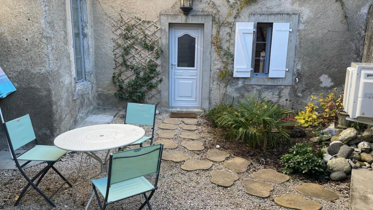 Gite Le Layris Daire Campan Dış mekan fotoğraf